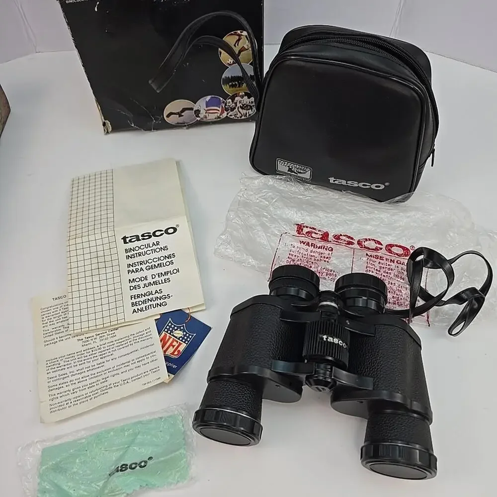 Tasco To The NFL 7 X 35mm Zip Focus 4000 Binoculars